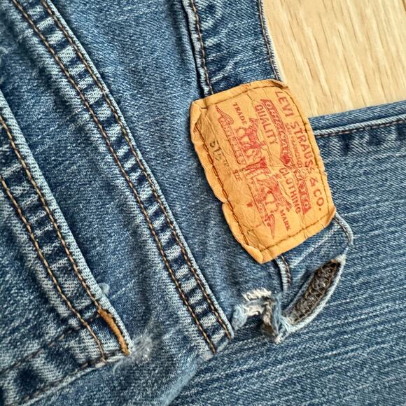 Pre-Loved Levi's Noveau 315 Bootcut Jeans Distressed Levi's Jeans - Picture 8 of 10